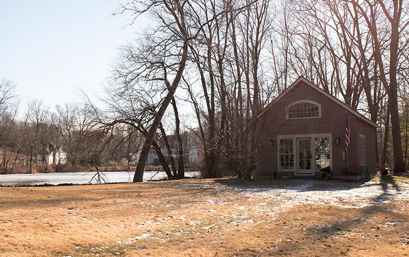 Kent paint owls in her studio on a picturesque location on her property