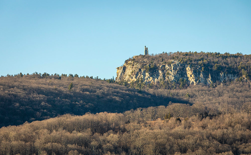 skytop_tower_eagle_cliff_mohonk_preserve_intobirds